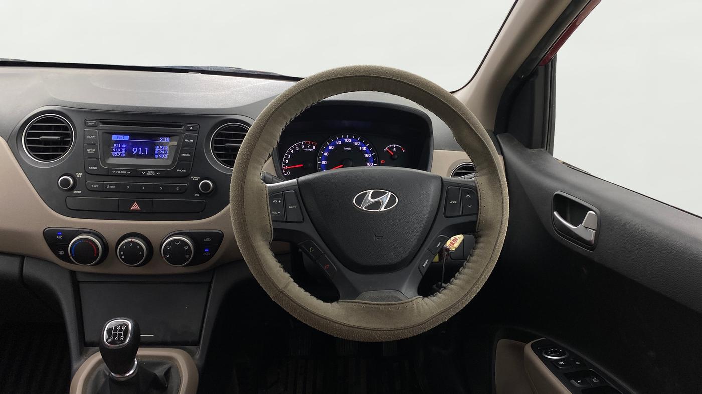 2015 Hyundai Xcent S 1.2, Petrol, Manual, 25,203 km, Steering Wheel Close Up
