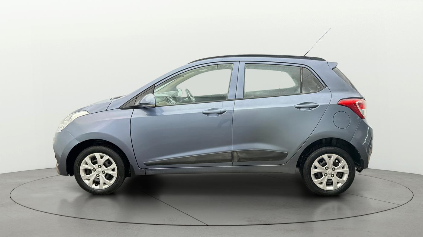 2016 Hyundai Grand i10 SPORTZ 1.2 KAPPA VTVT, Petrol, Manual, 35,689 km, Left Side