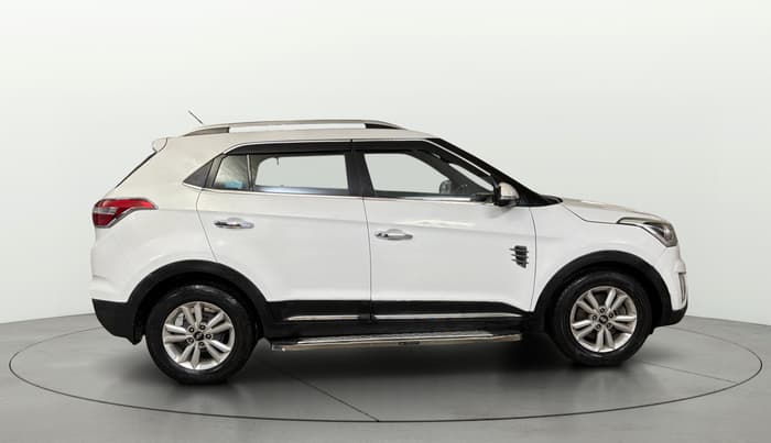 2016 Hyundai Creta SX PLUS 1.6 PETROL, Petrol, Manual, 1,13,218 km, Right Side View