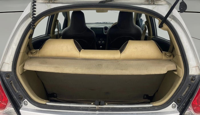 2016 Honda Brio VX MT, Petrol, Manual, 1,03,315 km, Boot Open Zoomed View