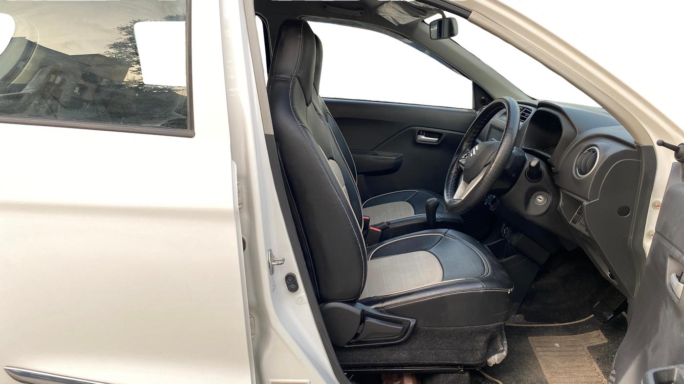 2023 Maruti Alto K10 VXI PLUS AMT, Petrol, Automatic, 28,595 km, Right Side Front Door Cabin