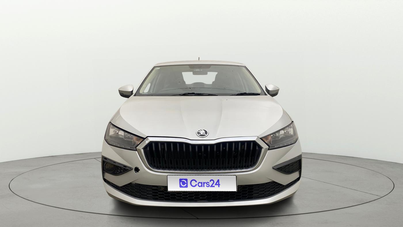 2022 Skoda SLAVIA ACTIVE 1.0L TSI MT, Petrol, Manual, 69,928 km, Front