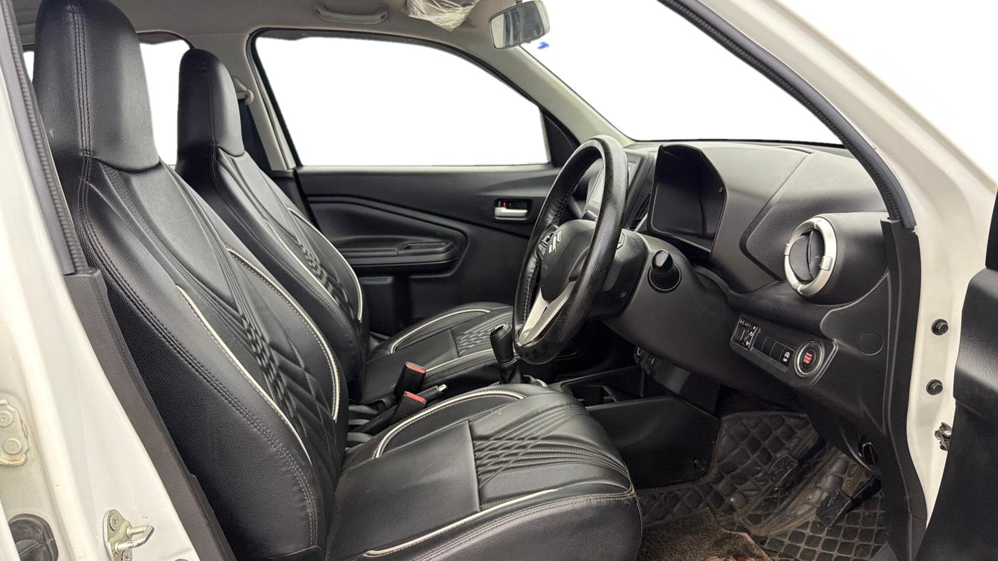 2023 Maruti Celerio ZXI PLUS, Petrol, Manual, 15,847 km, Right Side Front Door Cabin