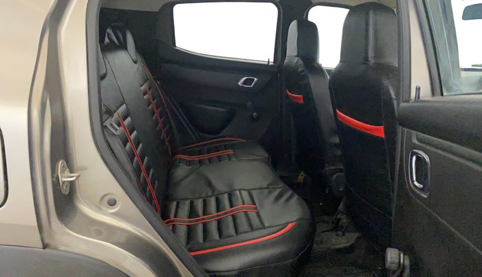 2019 Renault Kwid RXT 1.0 (O), Petrol, Manual, 36,673 km, Right Side Rear Door Cabin