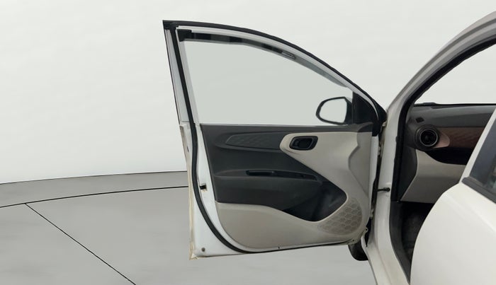 2021 Hyundai AURA S 1.2 CNG, CNG, Manual, 1,08,024 km, LHS Front Door