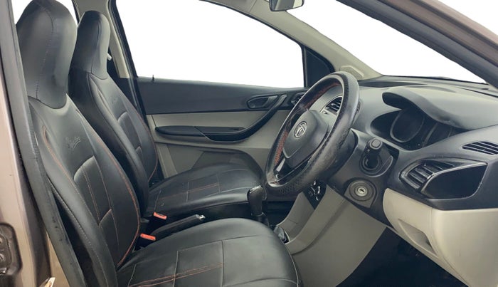 2018 Tata Tiago XT PETROL, Petrol, Manual, 90,040 km, Right Side Front Door Cabin