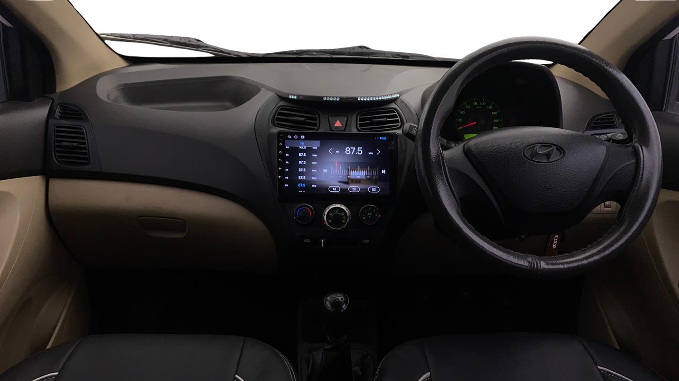2013 Hyundai Eon ERA +, Petrol, Manual, 72,522 km, Dashboard