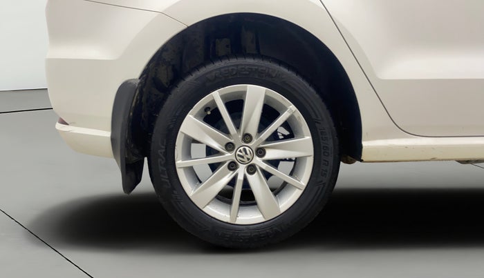 2016 Volkswagen Ameo HIGHLINE1.5L, Diesel, Manual, 85,591 km, Right Rear Wheel