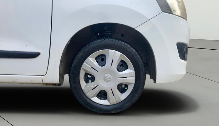 2018 Maruti Wagon R 1.0 VXI, Petrol, Manual, 36,521 km, Right Front Wheel