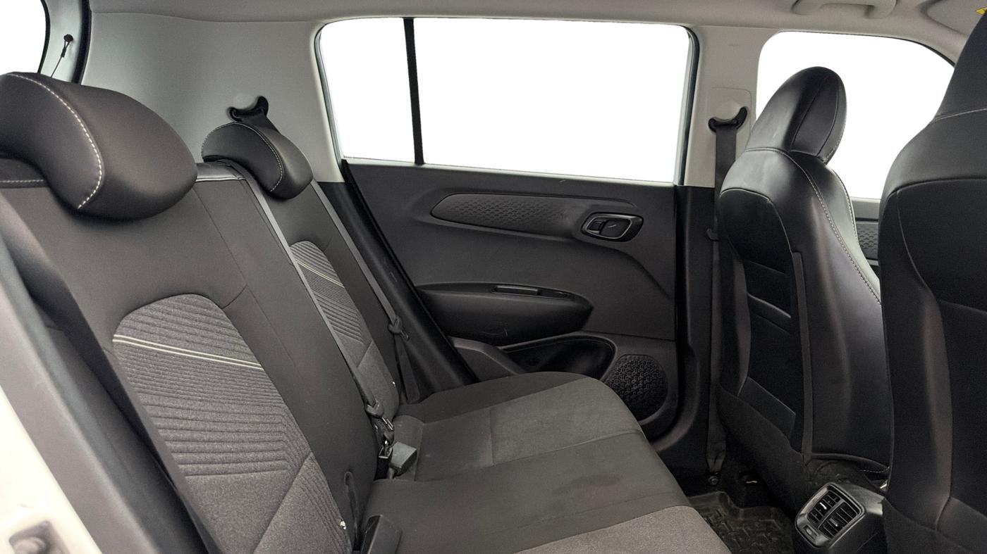 2024 Hyundai EXTER  SX 1.2 AMT, Petrol, Automatic, 9,988 km, Right Side Rear Door Cabin