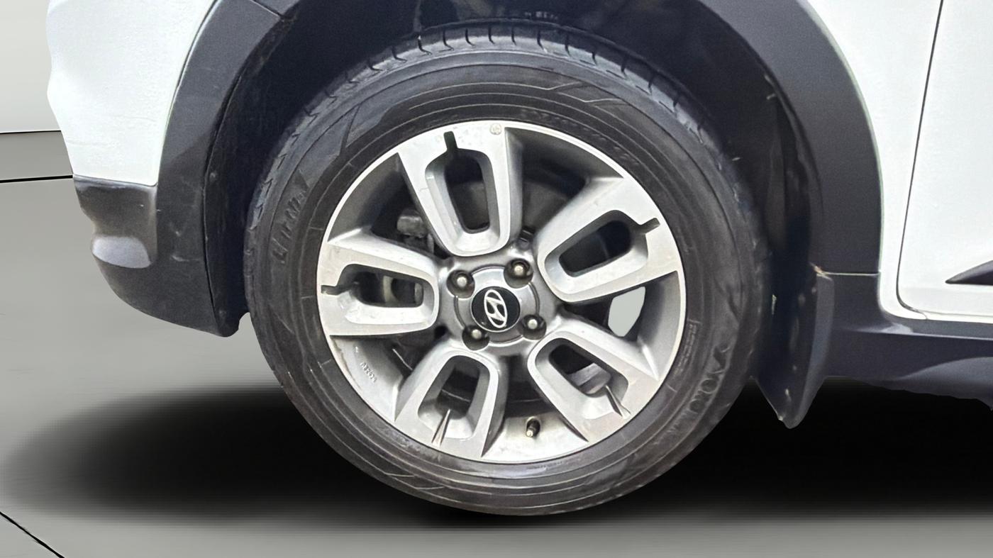 2019 Hyundai i20 Active 1.2 SX, Petrol, Manual, 53,069 km, Left Front Wheel
