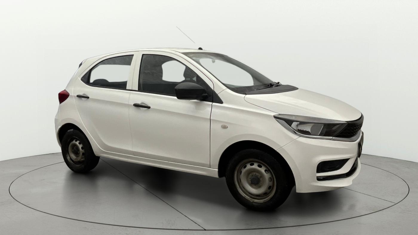 2022 Tata Tiago XE PETROL, Petrol, Manual, 37,973 km, Right Front Diagonal