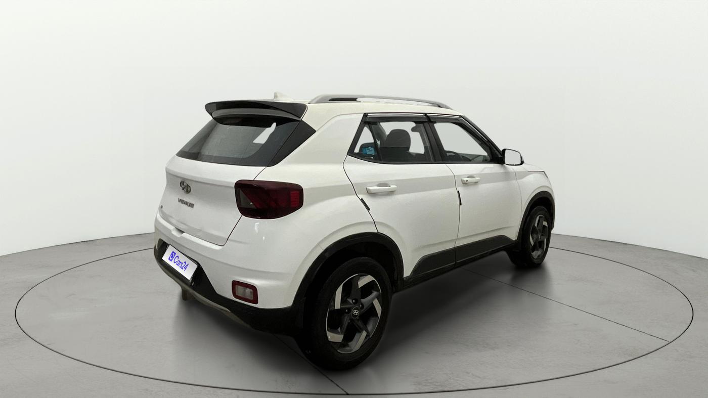 2020 Hyundai VENUE SX 1.5 CRDI, Diesel, Manual, 1,01,944 km, Right Back Diagonal