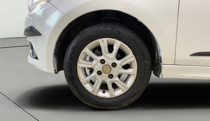 2016 Tata Tiago XZ PETROL, Petrol, Manual, 73,887 km, Left Front Wheel