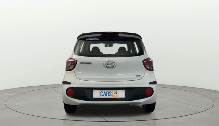 2019 Hyundai Grand i10 MAGNA 1.2 KAPPA VTVT, Petrol, Manual, 66,311 km, Back/Rear