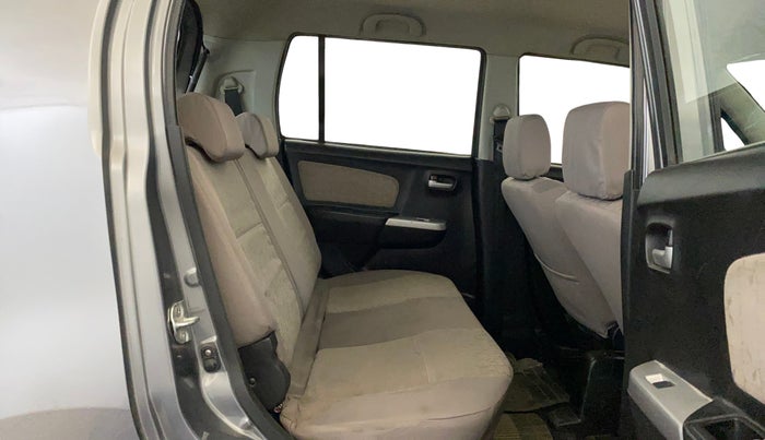 2015 Maruti Wagon R 1.0 VXI, Petrol, Manual, 18,186 km, Right Side Rear Door Cabin