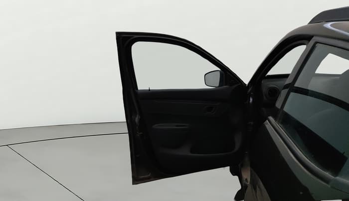 2020 Renault Kwid RXL, Petrol, Manual, 20,477 km, LHS Front Door