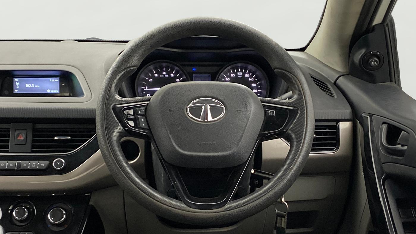 2019 Tata NEXON XM PETROL, Petrol, Manual, 67,363 km, Steering Wheel Close Up