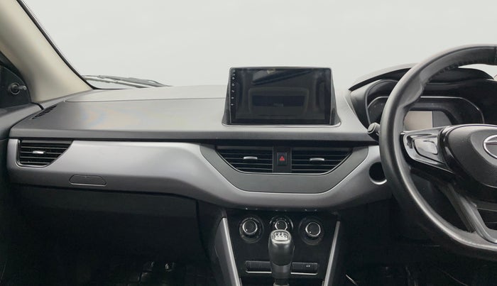 2022 Tata NEXON XE PETROL, Petrol, Manual, 92,672 km, Air Conditioner