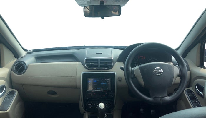 2015 Nissan Terrano XL D PLUS, Diesel, Manual, 1,07,493 km, Dashboard