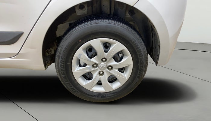 2016 Hyundai Elite i20 MAGNA 1.2, Petrol, Manual, 36,190 km, Left Rear Wheel