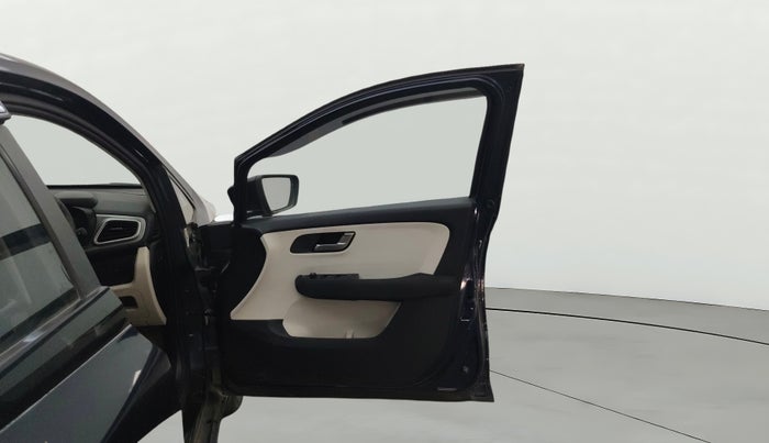 2023 Tata ALTROZ XZ DIESEL, Diesel, Manual, 25,207 km, RHS Front Door