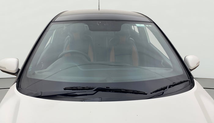 2017 Hyundai Elite i20 ASTA 1.2 DUAL TONE, Petrol, Manual, 50,403 km, Front Windshield