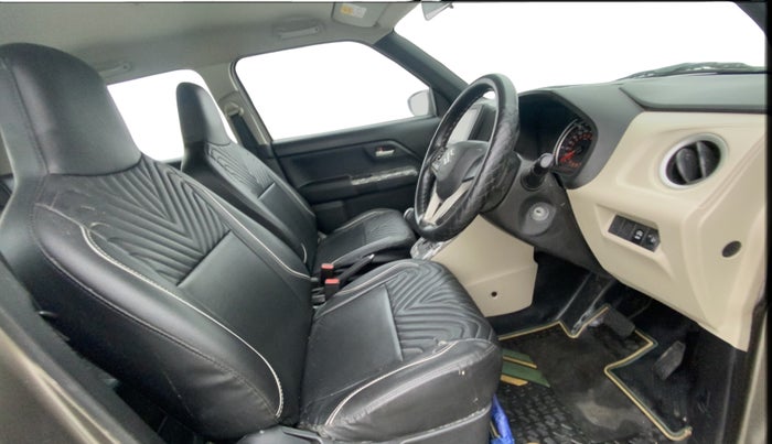 2022 Maruti New Wagon-R ZXI 1.2 AMT, Petrol, Automatic, 41,630 km, Right Side Front Door Cabin