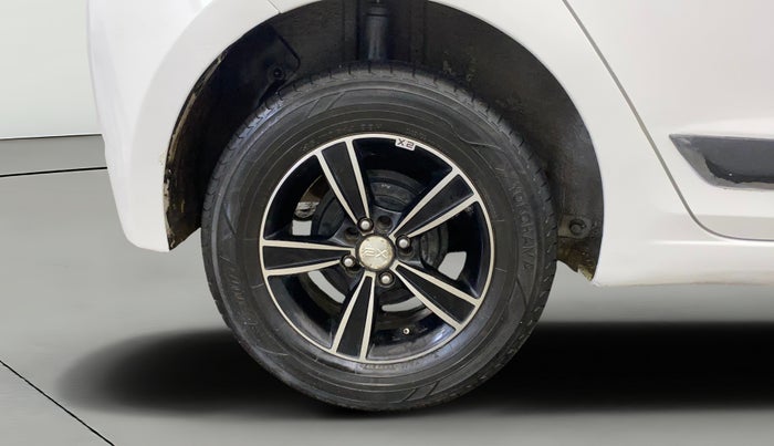 2014 Hyundai Elite i20 SPORTZ 1.2, Petrol, Manual, 68,233 km, Right Rear Wheel