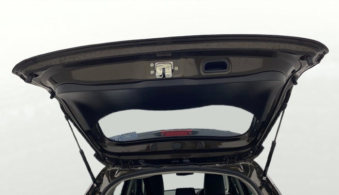 2023 Maruti Grand Vitara ZETA SMART HYBRID, Petrol, Manual, 14,092 km, Boot Door Open