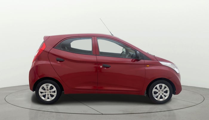 2015 Hyundai Eon MAGNA +, Petrol, Manual, 95,923 km, Right Side View