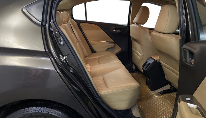 2015 Honda City 1.5L I-VTEC VX, Petrol, Manual, 48,327 km, Right Side Rear Door Cabin