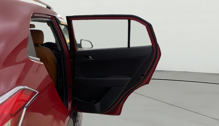 2016 Hyundai Creta SX PLUS AT 1.6 PETROL, Petrol, Automatic, 77,040 km, RHS Rear Door