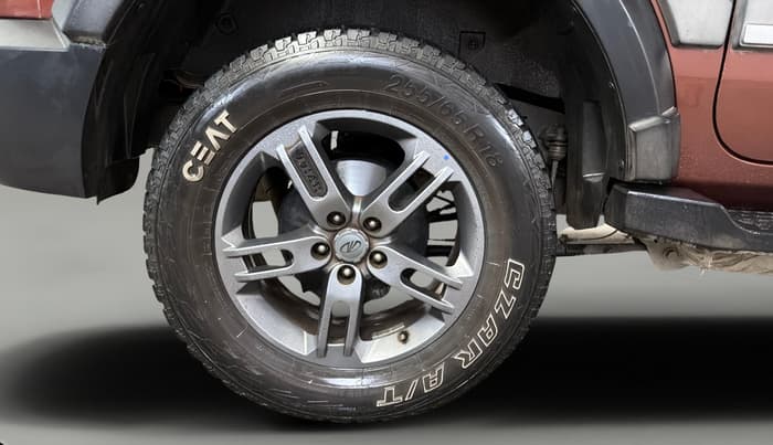 2021 Mahindra Thar LX HT PETROL 4WD MT, Petrol, Manual, 29,447 km, Right Rear Wheel