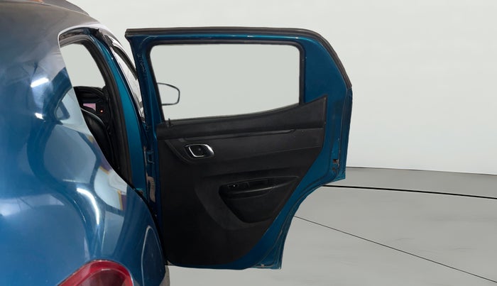 2022 Renault Kwid CLIMBER 1.0 AMT (O) DUAL TONE, Petrol, Automatic, 36,818 km, RHS Rear Door