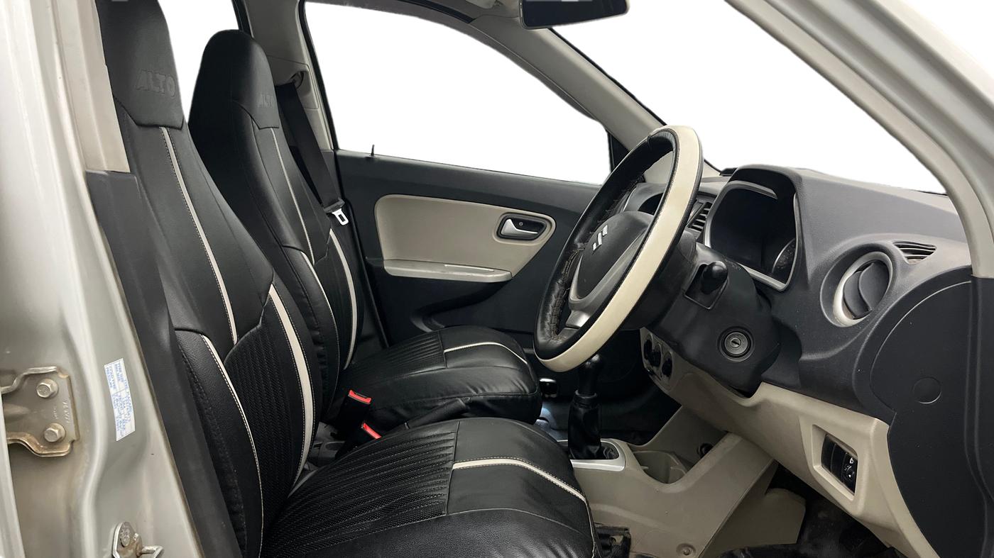 2016 Maruti Alto K10 VXI, Petrol, Manual, 65,753 km, Right Side Front Door Cabin