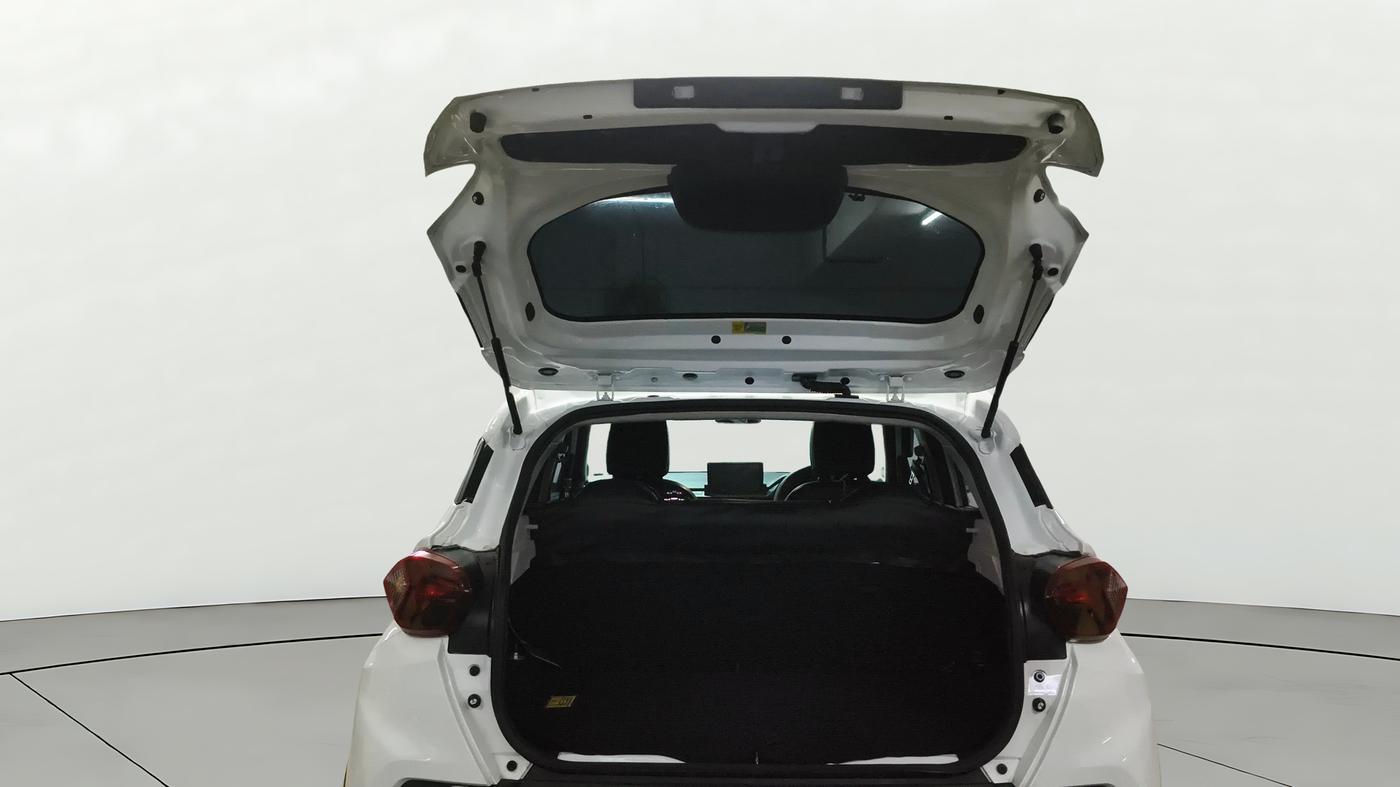 2025 Tata PUNCH PURE MT CNG, CNG, Manual, 29,502 km, Boot Door Open