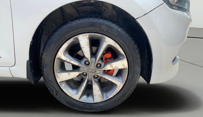 2017 Hyundai Elite i20 ASTA 1.2 (O), CNG, Manual, 1,45,979 km, Right Front Wheel