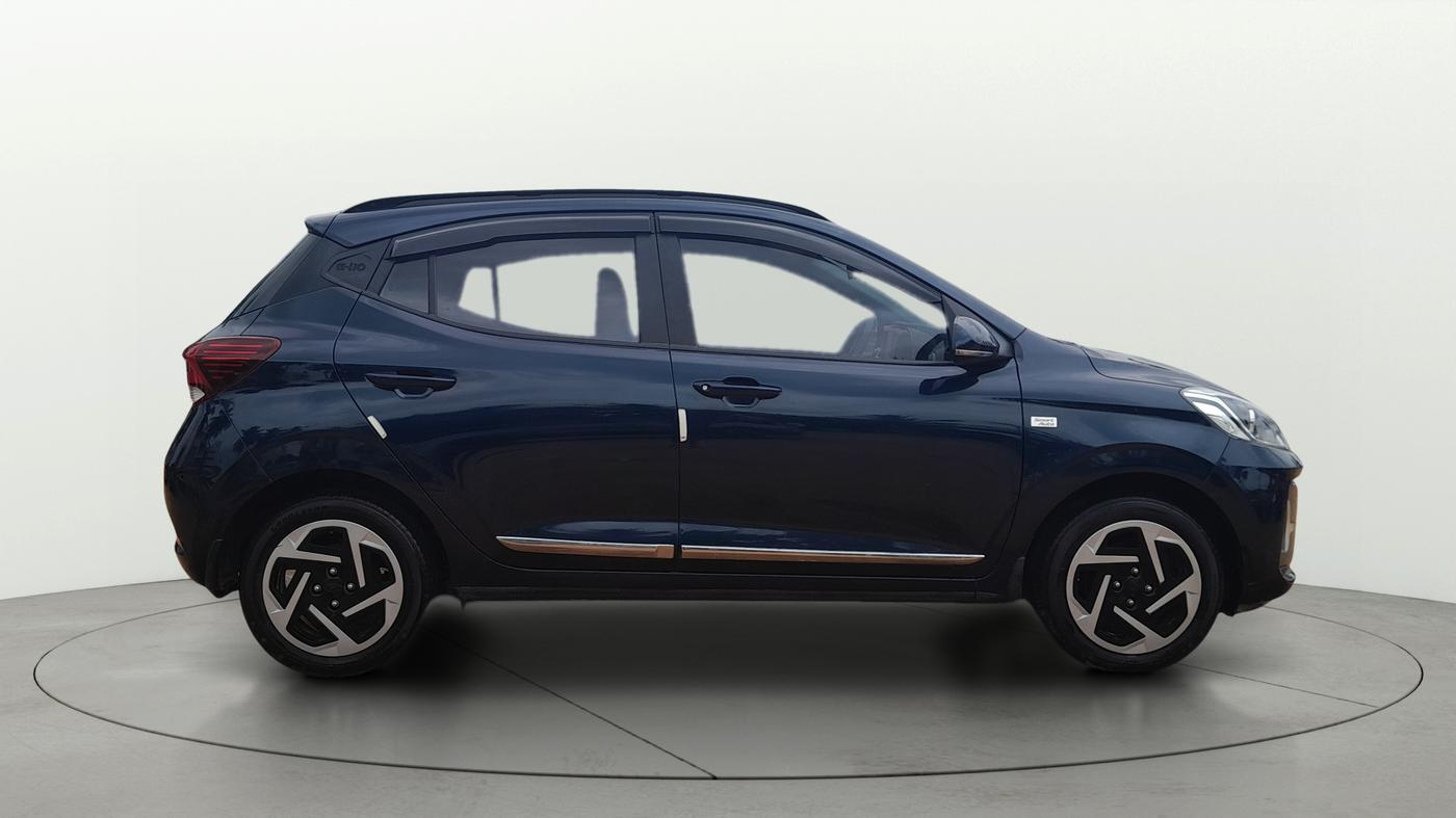 2023 Hyundai GRAND I10 NIOS SPORTZ AMT 1.2 KAPPA VTVT, Petrol, Automatic, 12,815 km, Right Side View