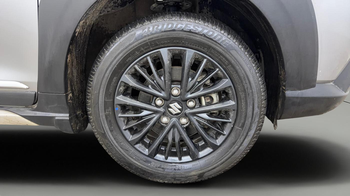 2021 Maruti XL6 ZETA AT, Petrol, Automatic, 23,428 km, Right Front Wheel