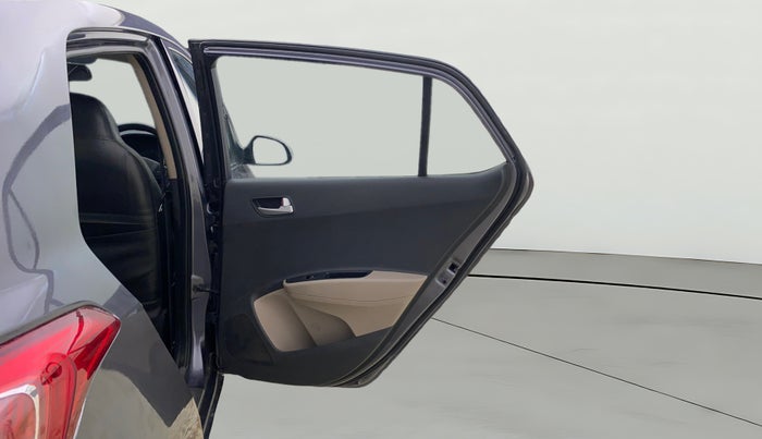 2017 Hyundai Grand i10 SPORTZ 1.2 KAPPA VTVT, CNG, Manual, 51,601 km, RHS Rear Door