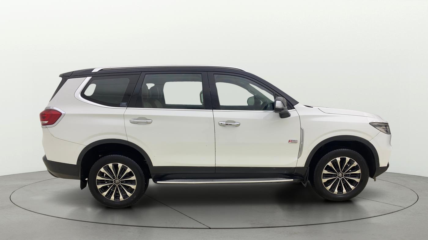 2021 MG GLOSTER SAVVY 6 STR 2.0 TWIN TURBO 4WD, Diesel, Automatic, 1,27,024 km, Right Side View