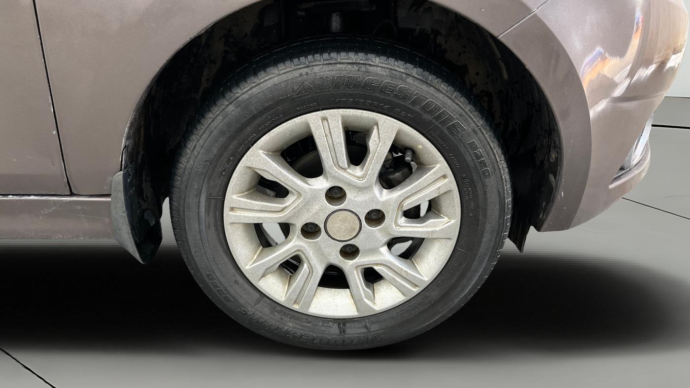2018 Tata Tiago XZA PETROL, Petrol, Automatic, 46,372 km, Right Front Wheel