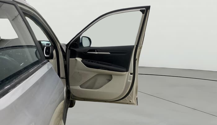 2023 KIA SONET HTX 1.0 IMT, Petrol, Manual, 57,601 km, RHS Front Door