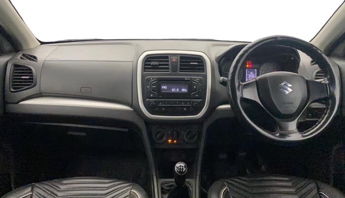 2017 Maruti Vitara Brezza VDI (O), Diesel, Manual, 90,725 km, Dashboard