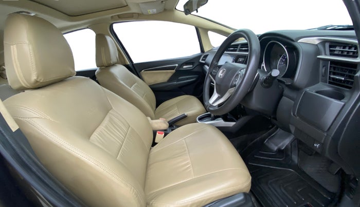 2021 Honda Jazz 1.2L I-VTEC ZX CVT, Petrol, Automatic, 77,476 km, Right Side Front Door Cabin