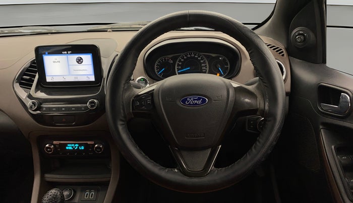 2018 Ford FREESTYLE TITANIUM 1.2 PETROL, Petrol, Manual, 88,346 km, Steering Wheel Close Up
