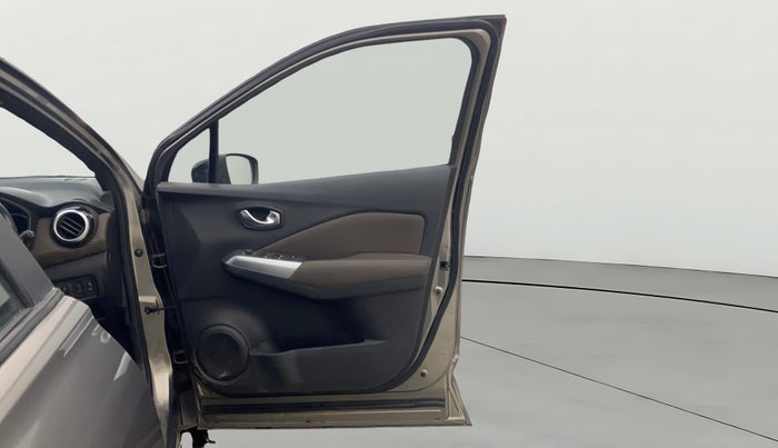 2019 Nissan Kicks XV PREMIUM O DUAL TONE DIESEL, Diesel, Manual, 45,593 km, RHS Front Door