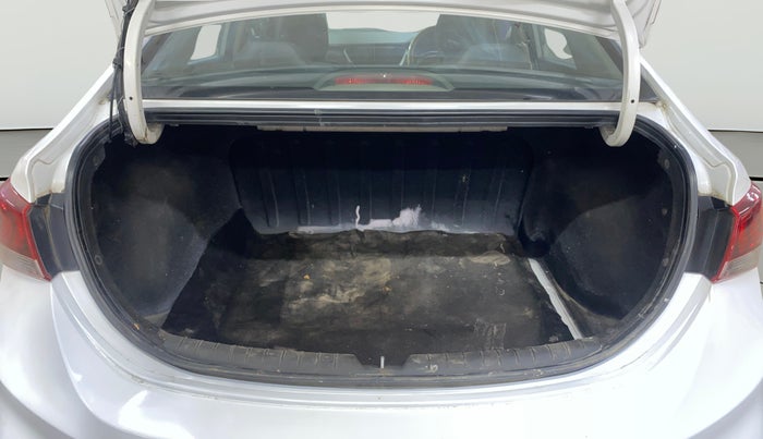 2018 Hyundai Verna 1.4 E PETROL, Petrol, Manual, 75,307 km, Boot Open Zoomed View