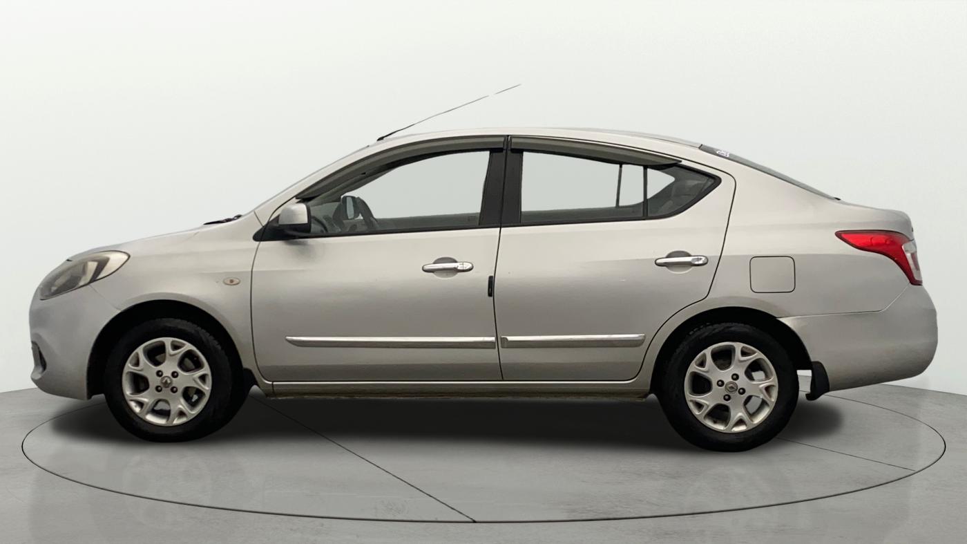 2014 Renault Scala RXL DIESEL, Diesel, Manual, 1,31,354 km, Left Side